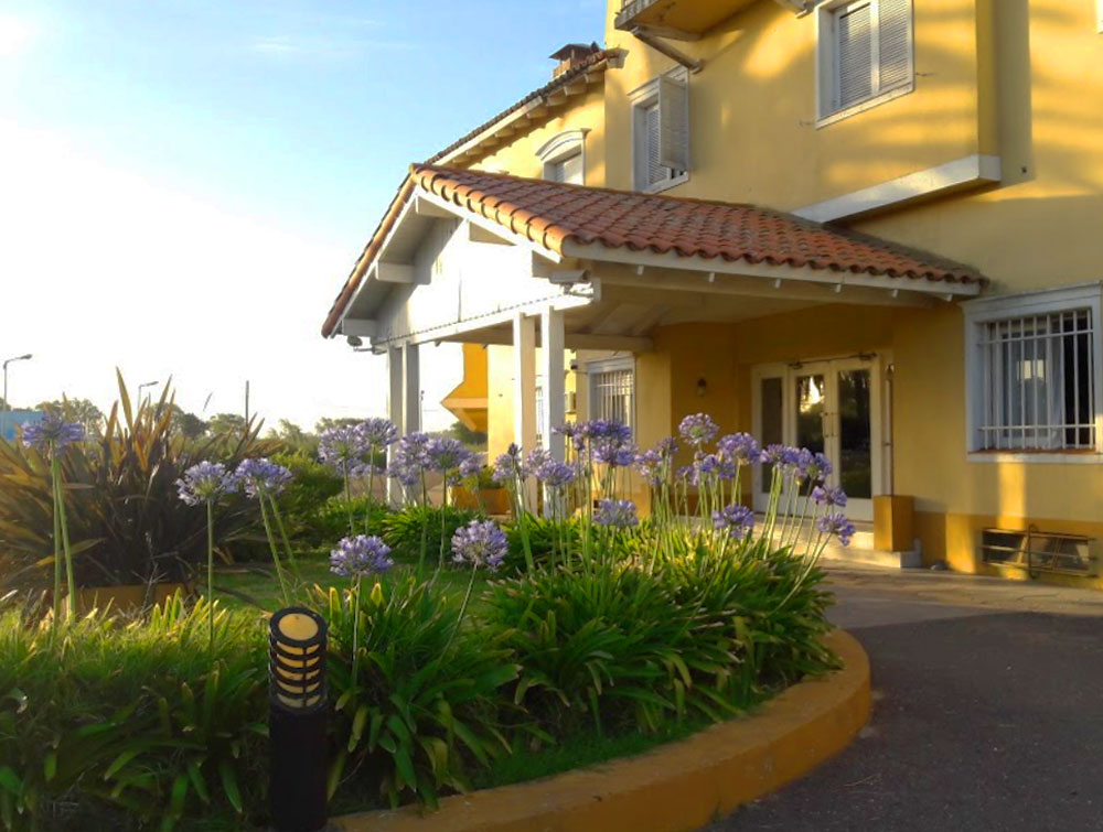 Hotel Colonial entrada